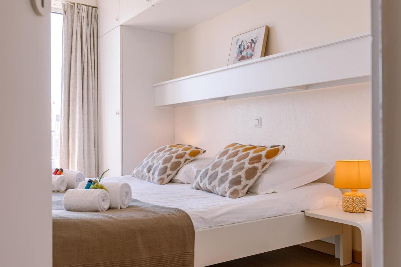 Stunning Seaview Apt On 7Th Floor At Beachfront Кноке-Хайст Екстериор снимка